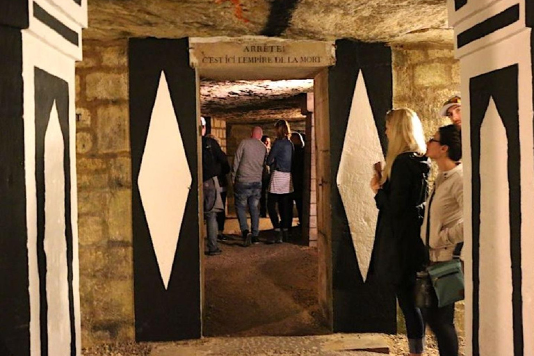 Paris Catacombs Guided Tour With Restricted Rooms Paris: Skip-the-Line Catacombs Tour with Restricted Areas