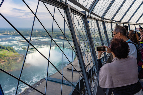 Niagara Falls Tour: Cruise, Skylon Tower & Japanese Guide
