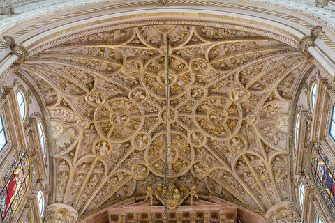 Cordoba: Your Tour of the Mosque-Cathedral with a Real French Guide Cordoba: Mosque–Cathedral guided tour in English