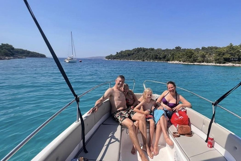 Tivat: Speedboat Tour with Blue Lagoon and Old Military Base