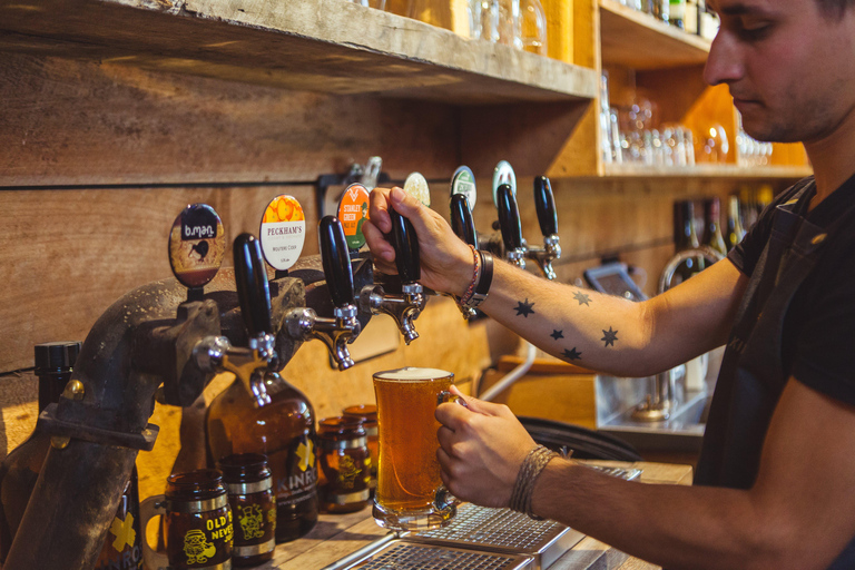 Queenstown : Tournée des vins et des bières artisanales au crépusculeQueenstown : Visite du vin et de la bière artisanale au crépuscule