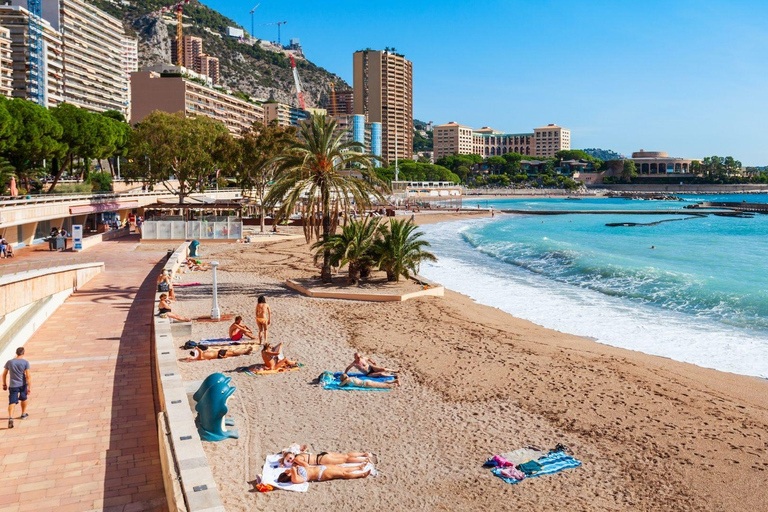 Excursion to Èze, Monaco beach with 1 hour of paddleboarding