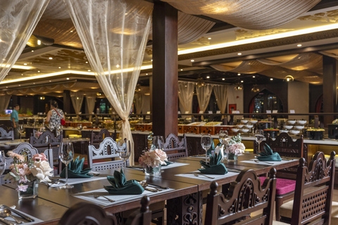 Dinner On The Luxury Cruise On Saigon River–A Romantic Night Dinner On Cruise Without Pick-up & Shared Table