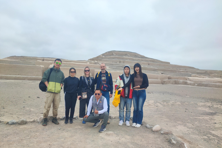 Ica/Huacachina: Flight Over Nazca, Palpa Vantage Point, and Cahuachi