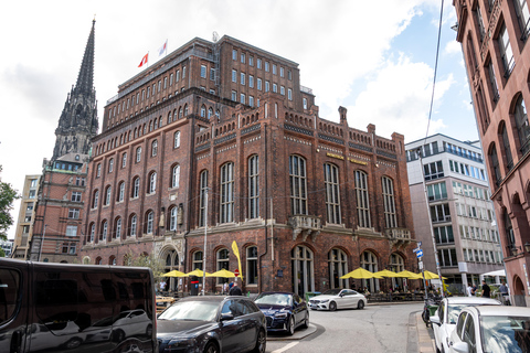 Hamburg: Historic WW2 Walking Tour & Panorama in Small Group