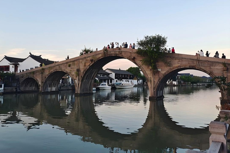 Shanghai: Zhujiajiao Ancient Town Guided Tour Small Group 1-3 Persons (No Private Vehicle)