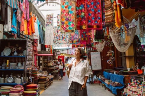 Jaipur: Guided Shopping Tour Experience with Female Expert