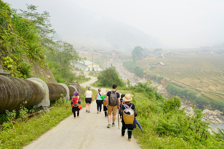 Da Hanoi: Tour di due giorni a Sapa con visita al Picco FansipanSa Pa: tour della città e della cima del Fan Si Pan da Hanoi