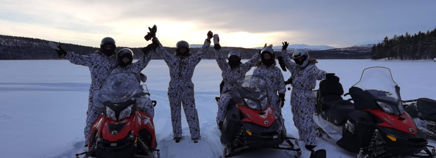 Ivalo : safari en motoneige dans la nature sauvage de Hammastunturi