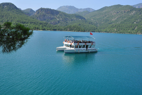 Antalya: Excursión en Barco por el Cañón Verde con Comida y RefrescosAlanya/Side: Excursión en barco por el Cañón Verde con almuerzo y refrescos