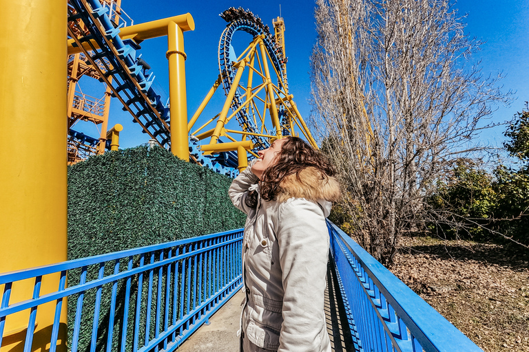 Madrid: biglietto d&#039;ingresso al Parque Warner MadridMadrid: biglietto d&#039;ingresso da 2 giorni al Parque Warner Madrid