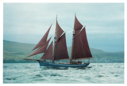 トースハウン：象徴的な帆船に乗って旅する