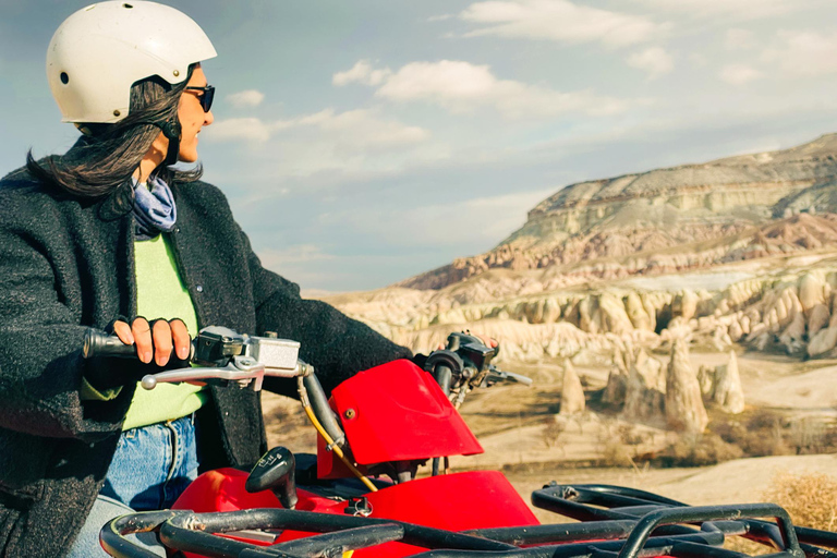 Wycieczka quadami2-godzinna wycieczka quadami o zachodzie słońca