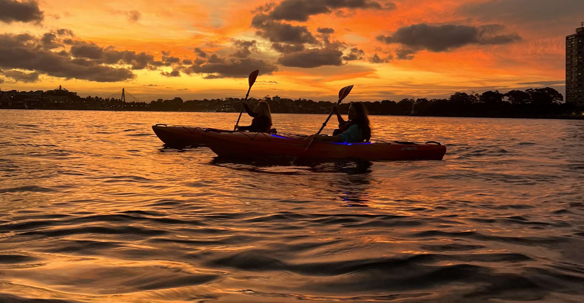 Sydney, Sunset Kayak Tour op Sydney Harbor - Housity