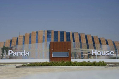 Al Khor: Panda House Visit with Transportation from Doha