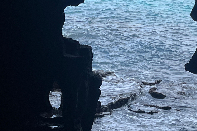 Tánger: Excursión al atardecer con té, paseo en camello y Cuevas de Hércules