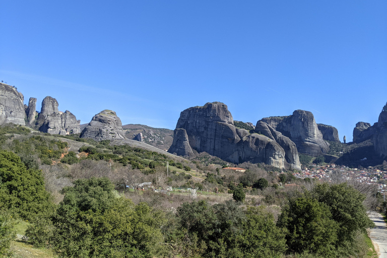 Vanuit Thessaloniki: Meteora dagtrip voor kleine groepVanuit Thessaloniki: dagtrip Meteora in kleine groep