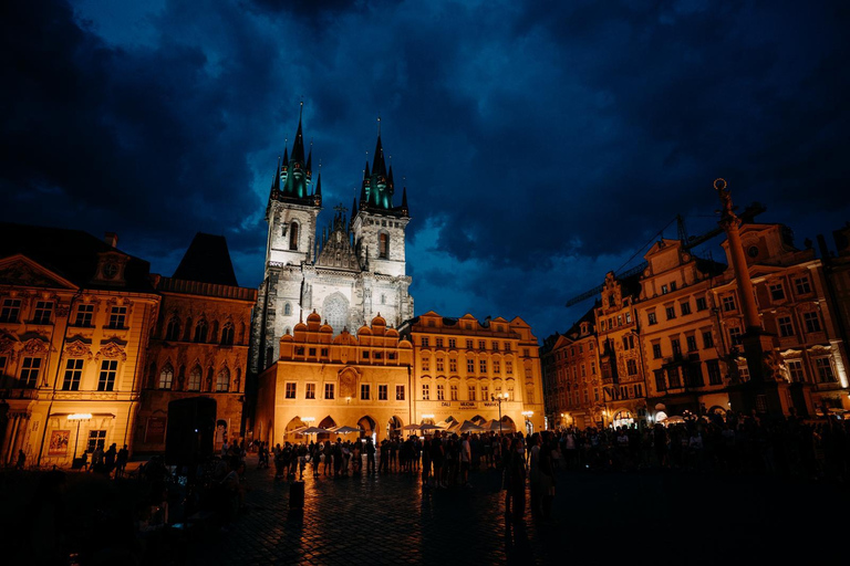 Prag: Tyn Kirche Klassisches MusikkonzertKategorie A Sitzplätze: Reihen 8-15