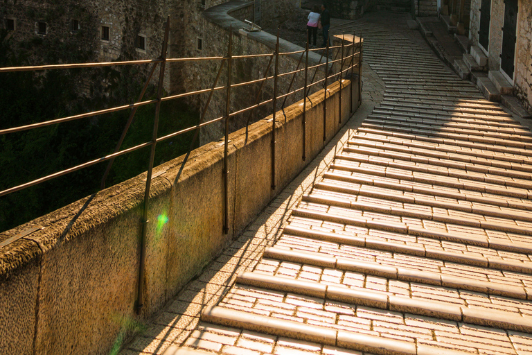 Mostar: Afternoon Guided Tour and Wine Tasting SUNSET TOUR 2025