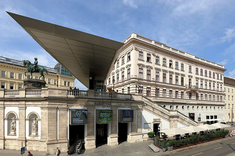 Vienna Guided Imperial Walk: Hofburg, Habsburgs, St Stephens