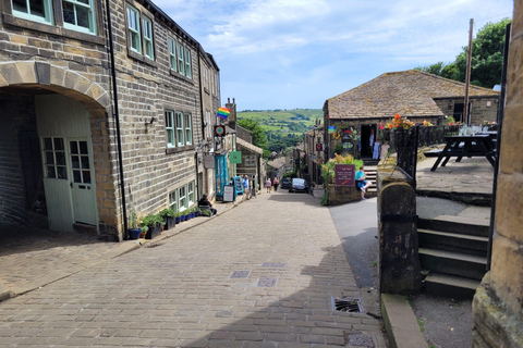 From Manchester: Haworth & Brontë Country Literary Tour From Manchester: Step Into Brontë Country