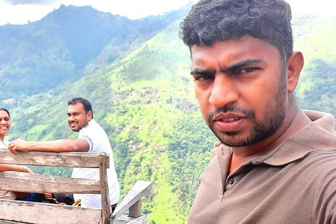 Ella: Full Day 6Highlights Tour by Tuk-Tuk