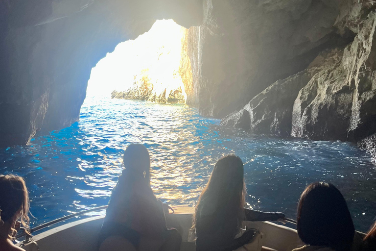 Zakynthos: VIP Halbtagestour & Kreuzfahrt nach Navagio & HöhlenVIP Halbtagestour & Kreuzfahrt mit Verkostung auf einem lokalen Bauernhof