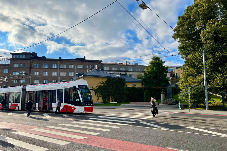 Tour de la película Tenet en Tallin con un extraTenet Tour (1.5h)