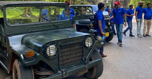 Siem Reap: Angkor Wat & Ta Prohm Half-Day Sunset Jeep Tour