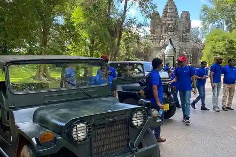 Guided Angkor Wat Sunrise off the Beaten Track by Jeep
