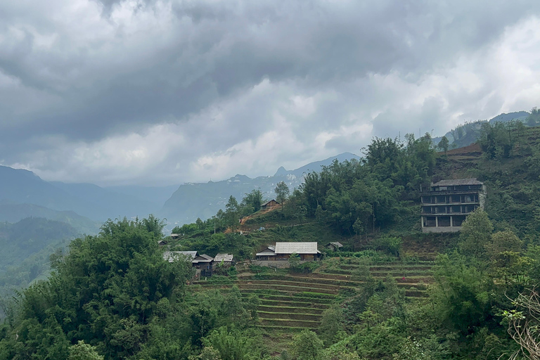 2-Day Sapa City Tour & Discover Fansipan Mountain From Hanoi