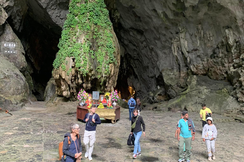 Hanoi: Parfümpagode mit Bootsfahrt oder Lotus-SeidendorfPrivate Tour: Parfümpagode, Lotus-Seidendorf und Weihrauch