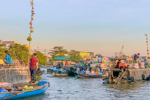 From Ho Chi Minh: Mekong Delta 3-day with group or private