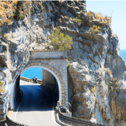 Camino a la costa amalfitana: tour compartido
