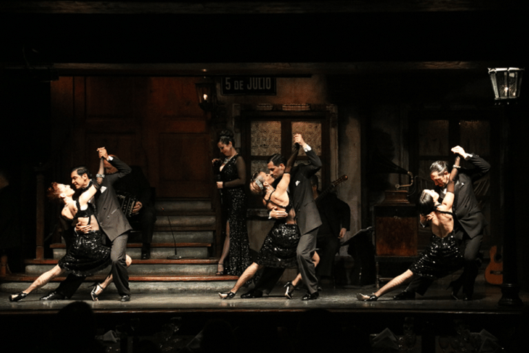 Buenos Aires: Aljibe Tango Show Buenos Aires: Aljibe Tango show con traslados