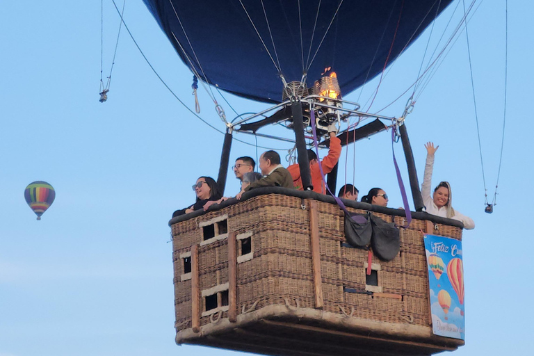 MONGOLFIERA + TOUR GUIDATO NEL CIELO + COLAZIONE IN GROTTA