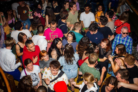 Hamburg: New Year’s Eve Night, Hidden Bars, VIP Club Entry