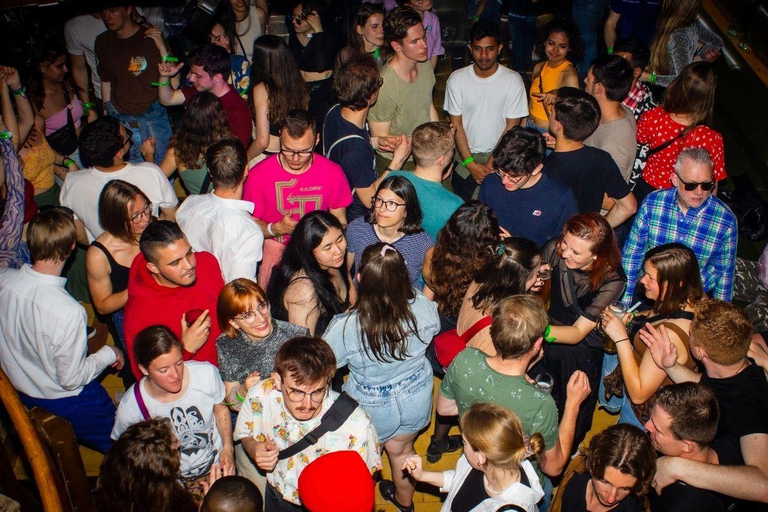 Hamburg: New Year’s Eve Night, Hidden Bars, VIP Club Entry