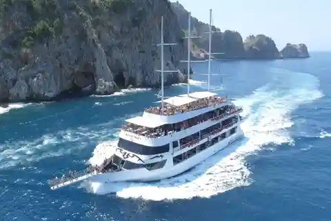 Side/Alanya'dan: StarCraft Lüks Gündüz veya Gece Disko Turu