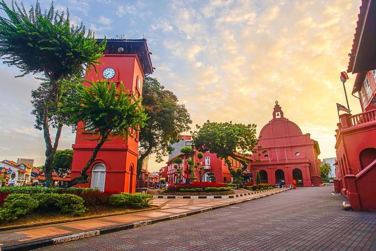 Kuala Lumpur: Melaka Heritage Experience with River Cruise