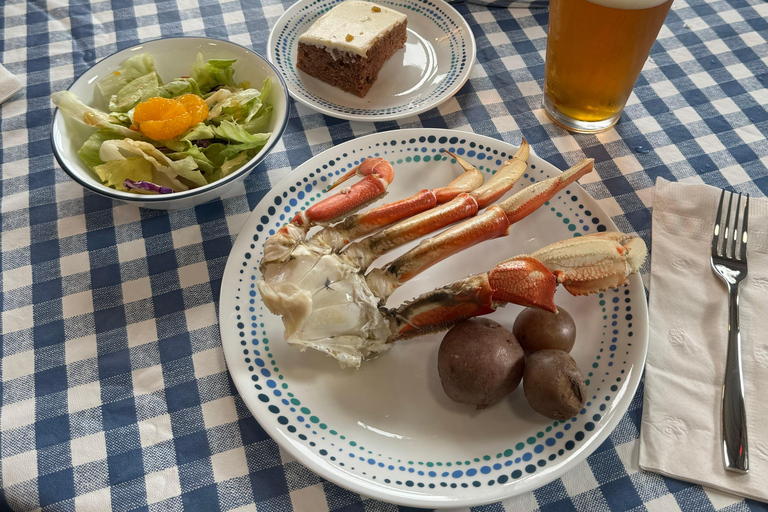 凯奇坎伐木工表演和螃蟹盛宴