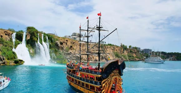 Antalya Düden Waterfalls : Pirate Boat w/Lunch & Soft Drinks