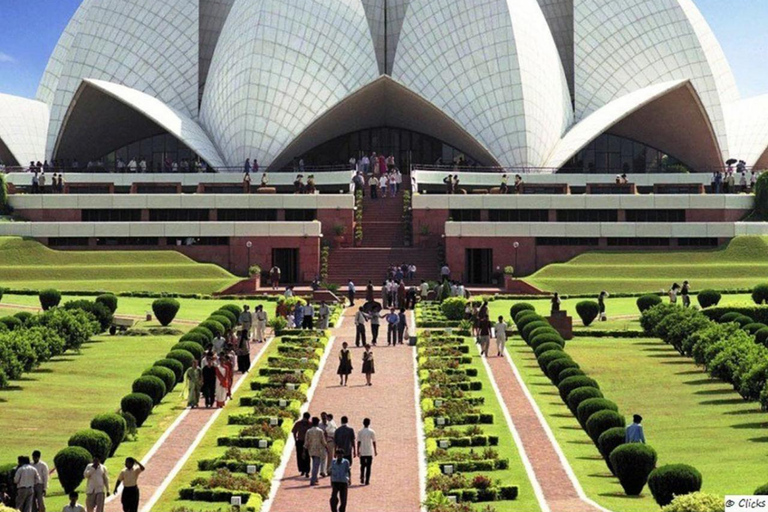 Delhi: 6 Hour Spiritual Temple Tour by Car With Female Guide Tour With Only Guide Service