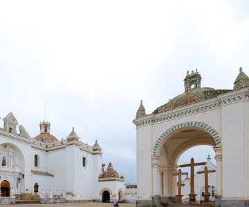 Sun island and Copacabana | From Puno or La Paz / Day Trip