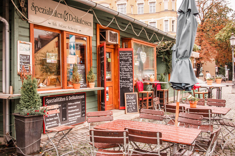 Munich: City Highlights Tour -Nymphenburg Park, BMW Welt