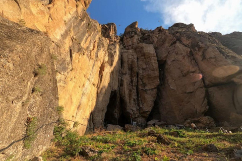 Private Tour to Khor Virap, Noravank, and Areni, Birds cave