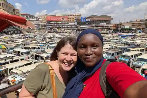 Kampala tour guiado a pie