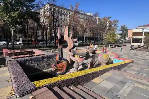 Bishkek Street Art & Kyrgyz Nomadic History (Walks & Talks)