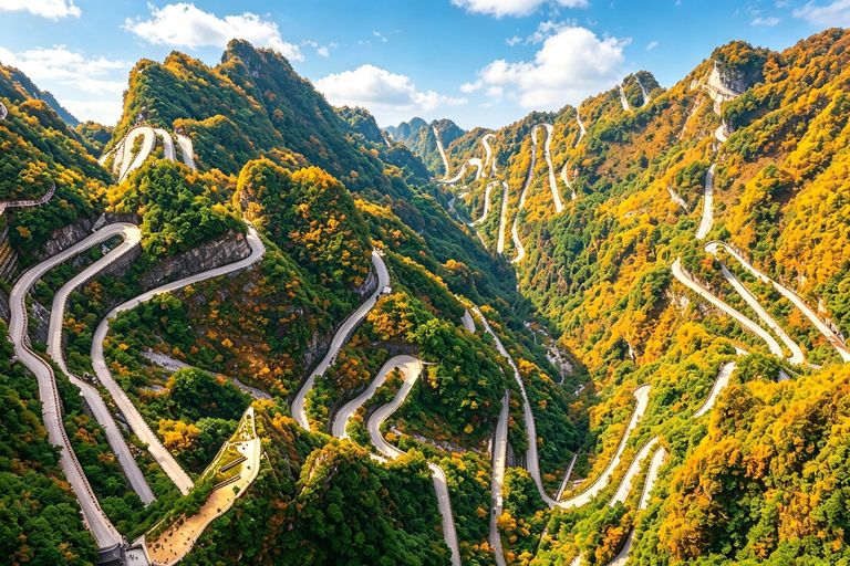 From Zhangjiajie: 2-Day National Park & Furong Town Tour 2-Day Small Group Tour with English Guide