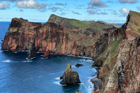 Madeira: Sunrise Hike at Ponta de Sao Lourenco PR 8